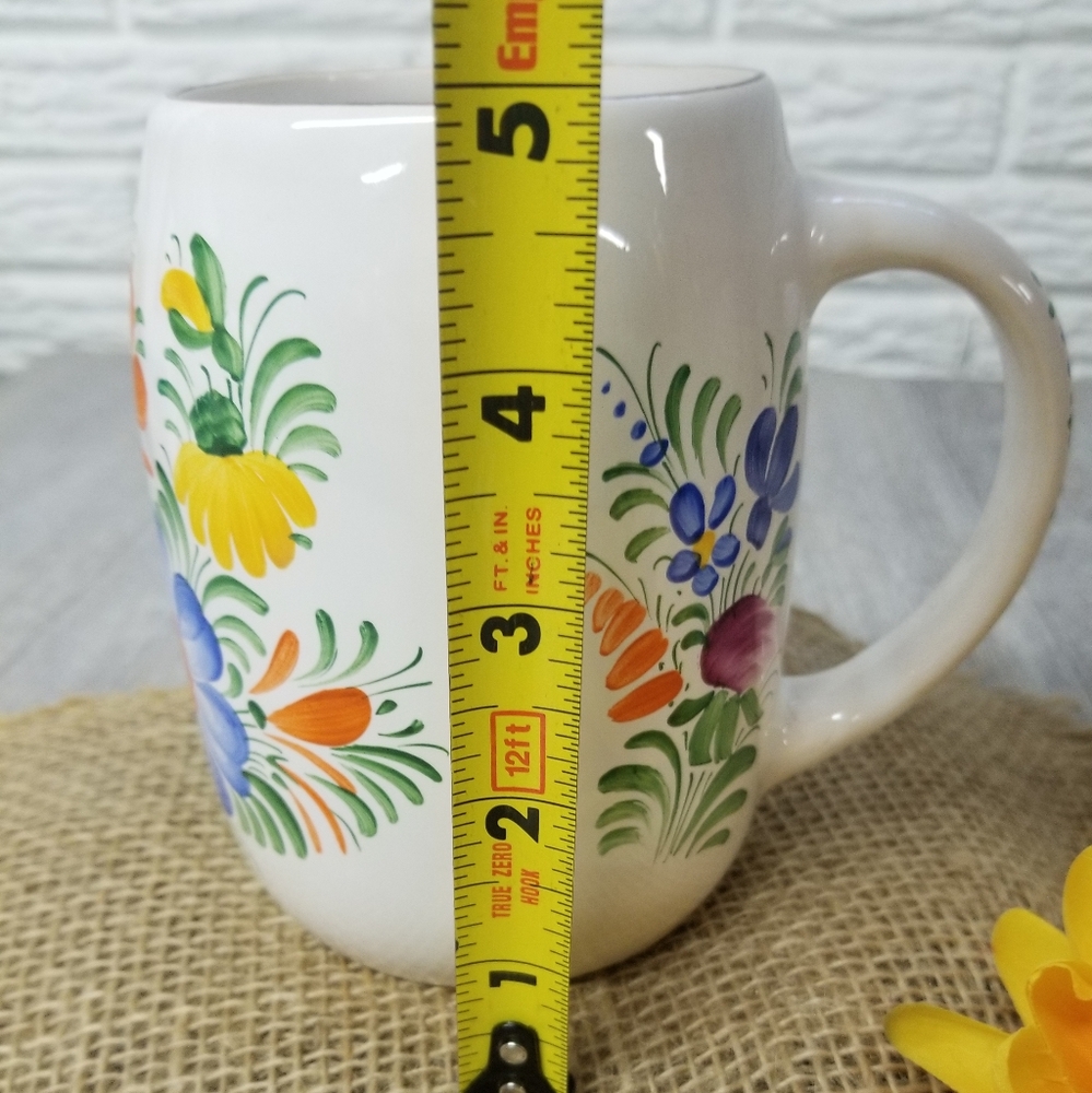 Handpainted Mug (Vintage) - Picture 9 of 10